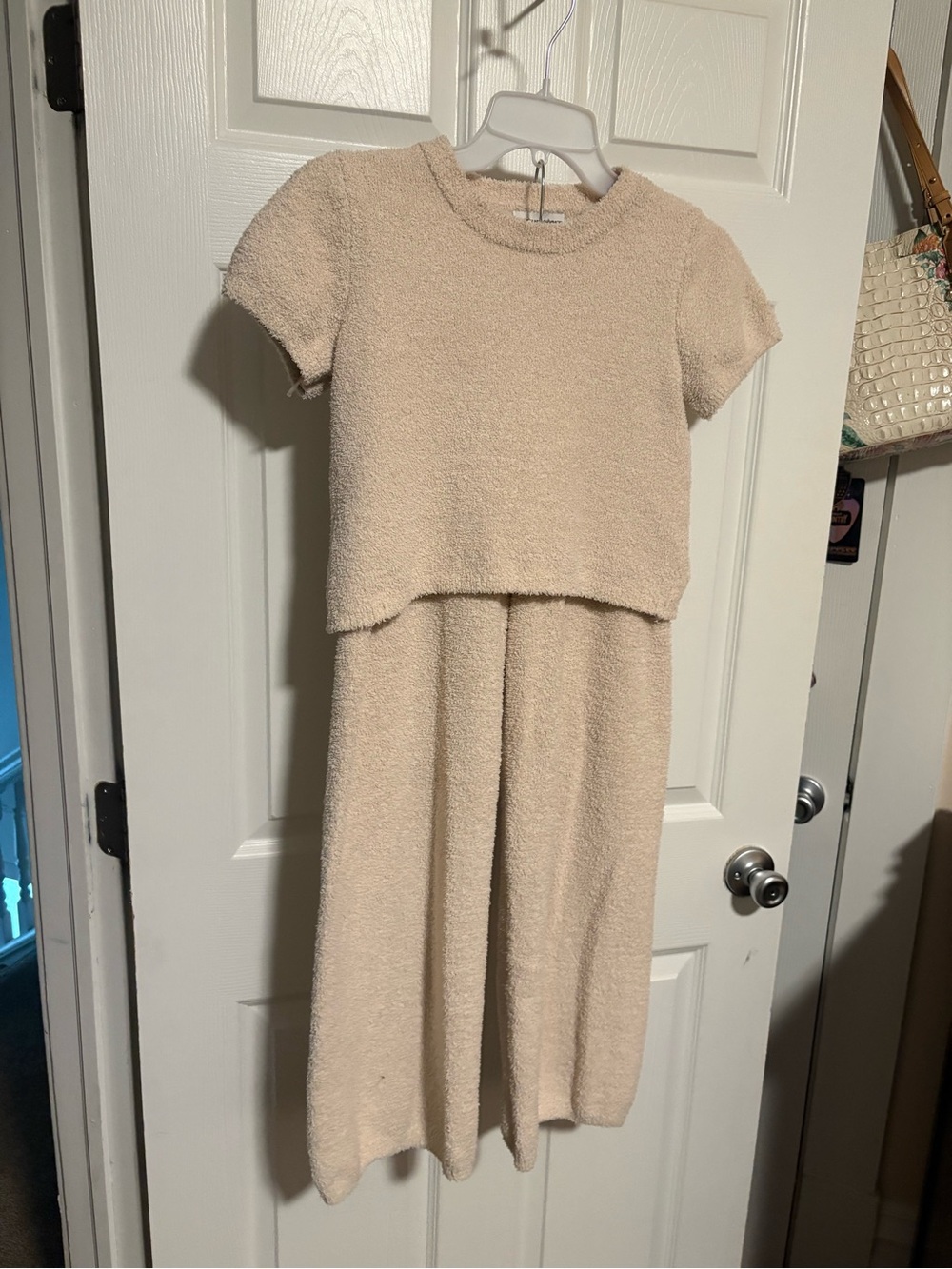 cupcakes & cashmere Girls Cream Short Sleeve Top & Wide Leg Set